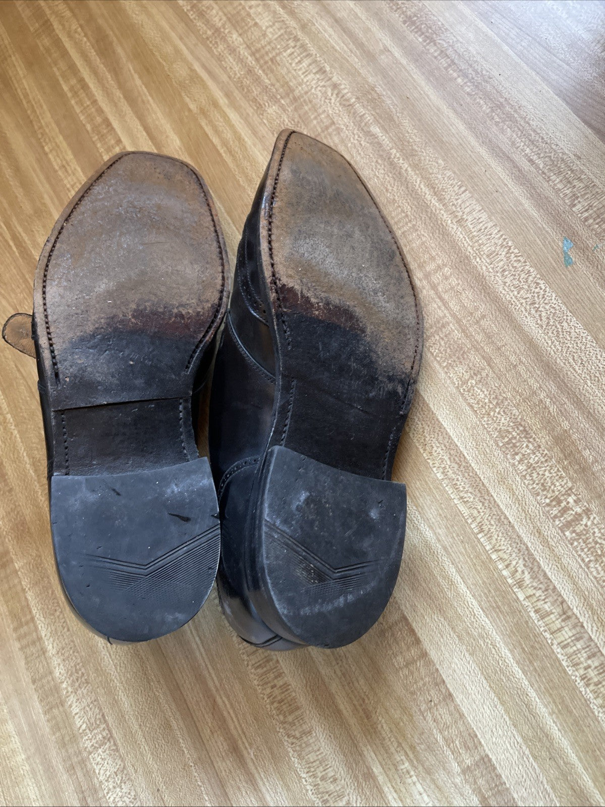 Loake Shoemakers Dress Shoes Size 8