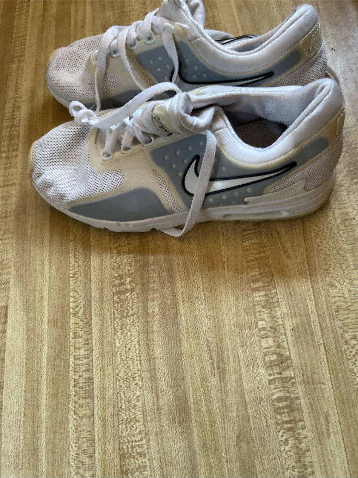 Nike Air Max Zero 8.5