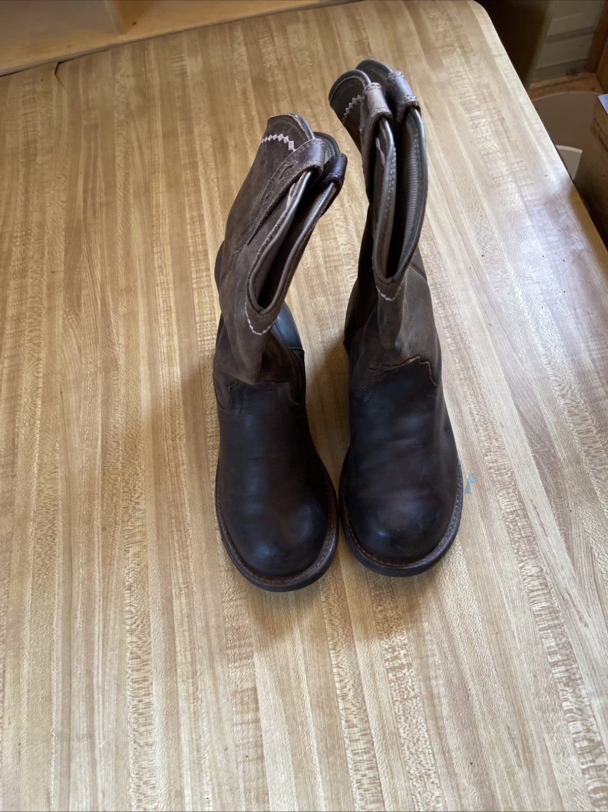 Ariat Boots Women’s 7.5