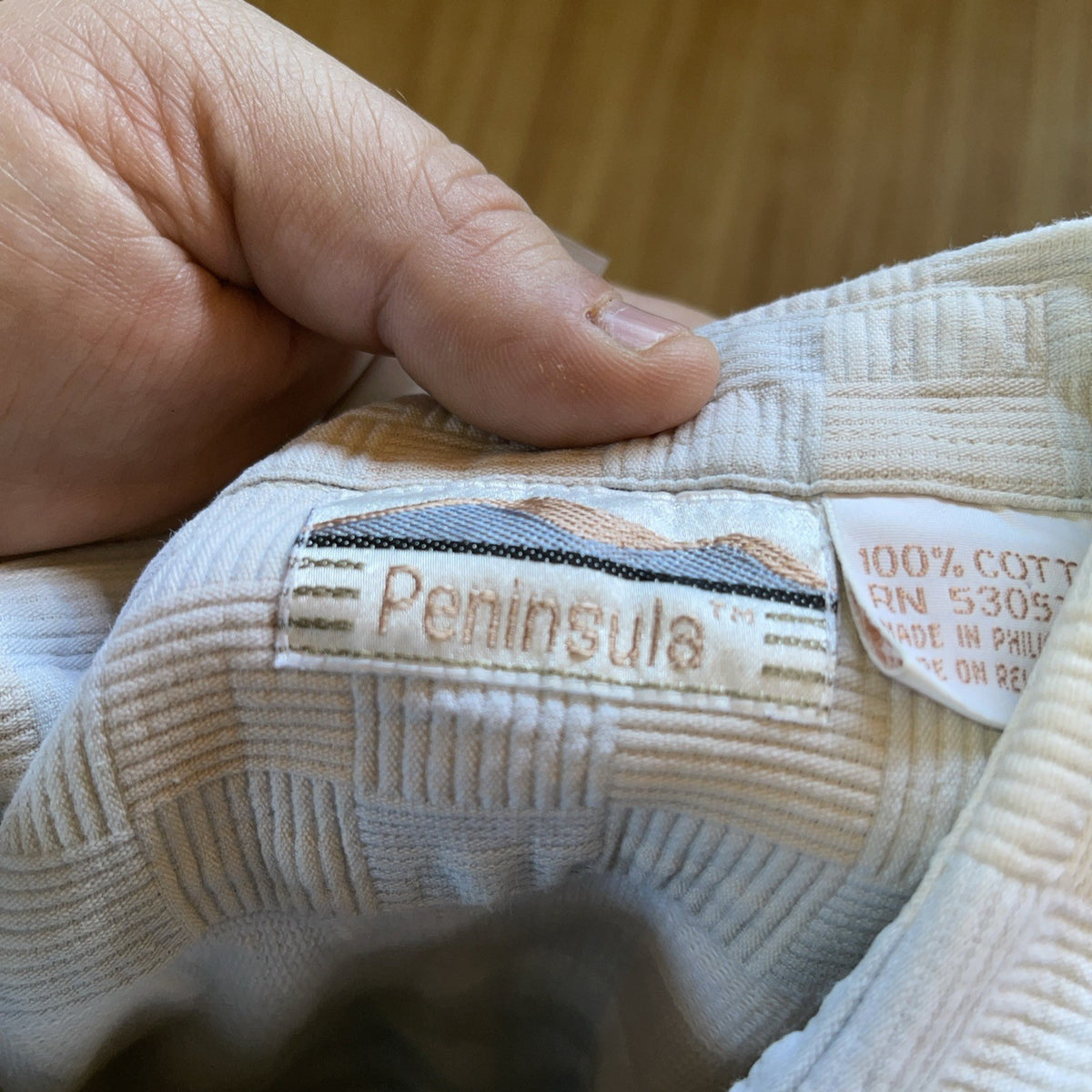 Peninsula Button Up Medium 