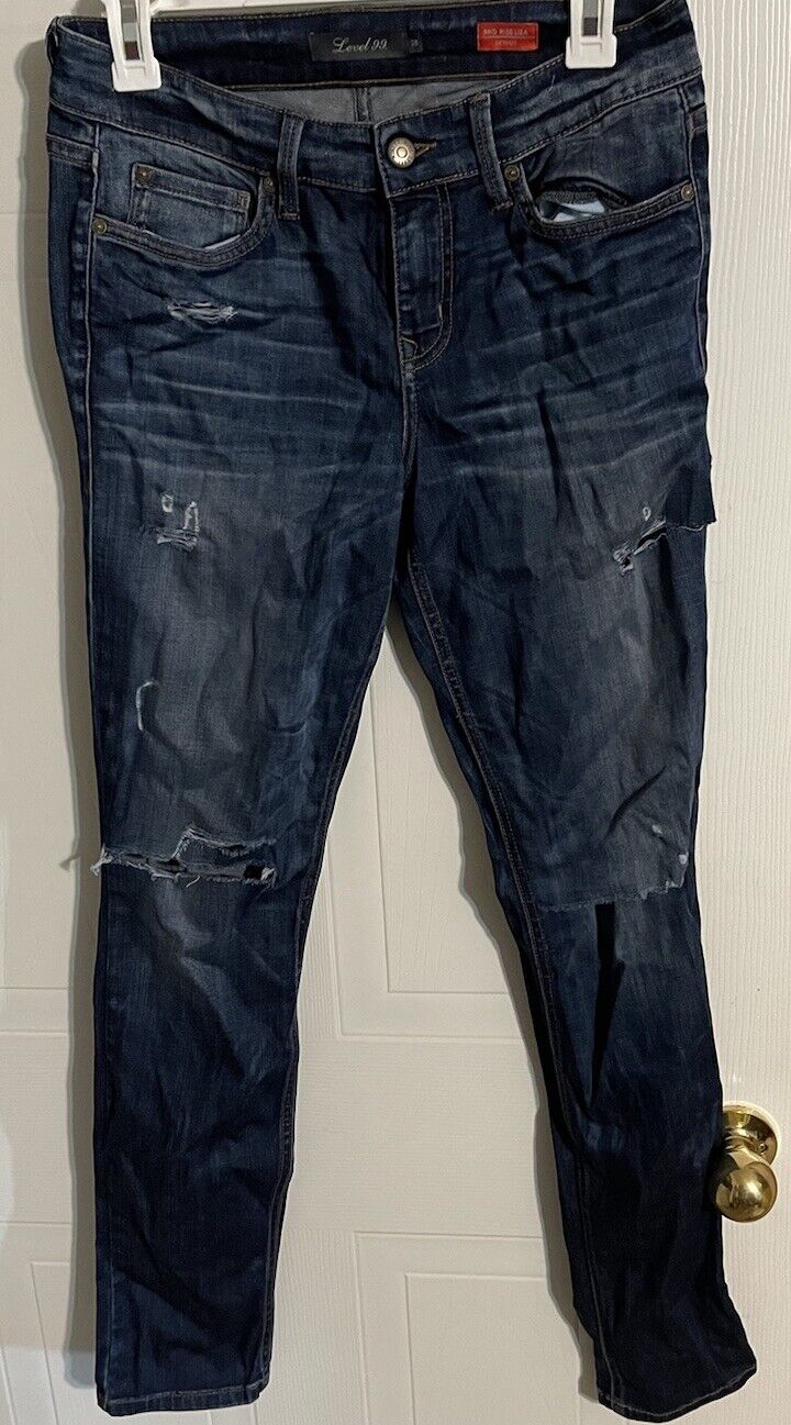 Level 99 Mid Rise Liza Skinny 28 Distressed Thrashed 