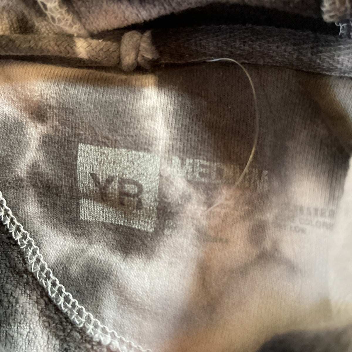 Young And Reckless Los Angeles Hoodie Medium 