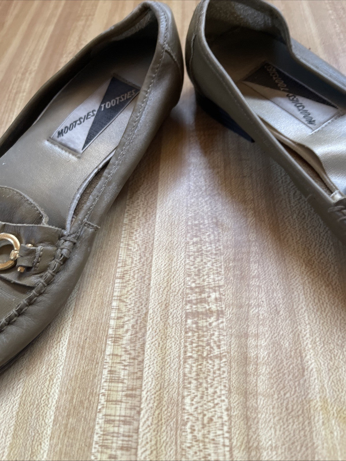 mootsies tootsies Flats 9.5
