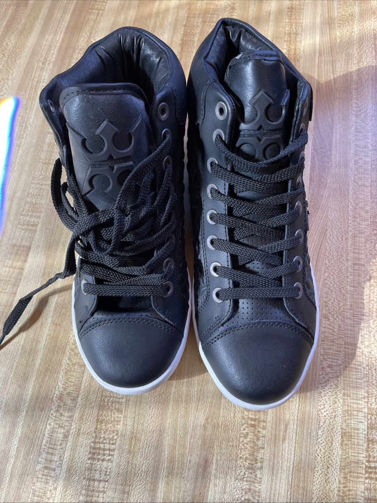 Miggy Sneakers Size 7