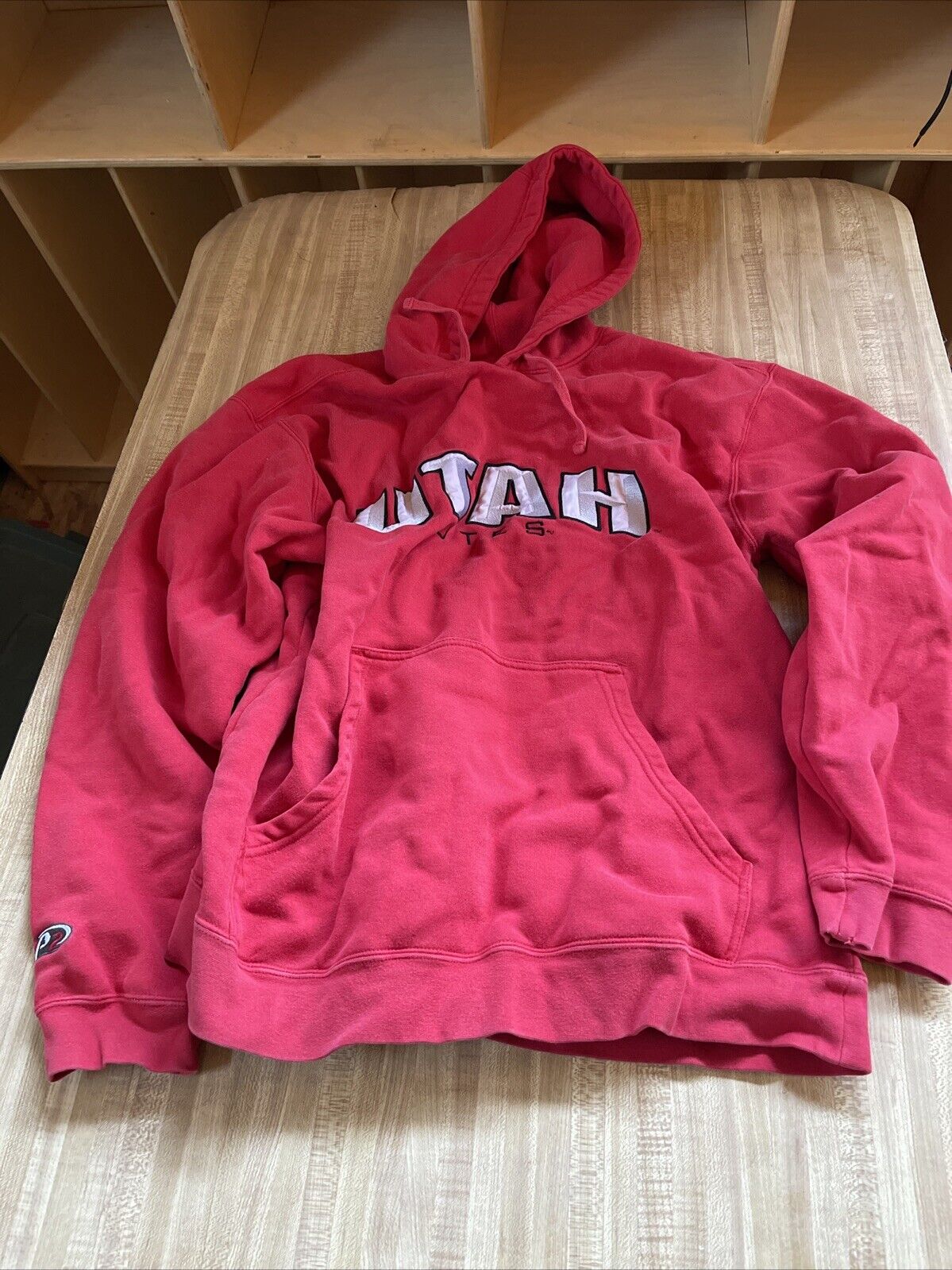 P2 Utah Utes Hoodie Large 