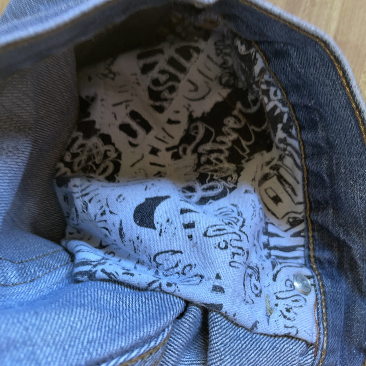 Quiksilver Wide Leg  Baggy Jeans 36/32