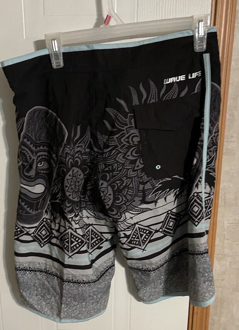 Wave Life Board Shorts 32