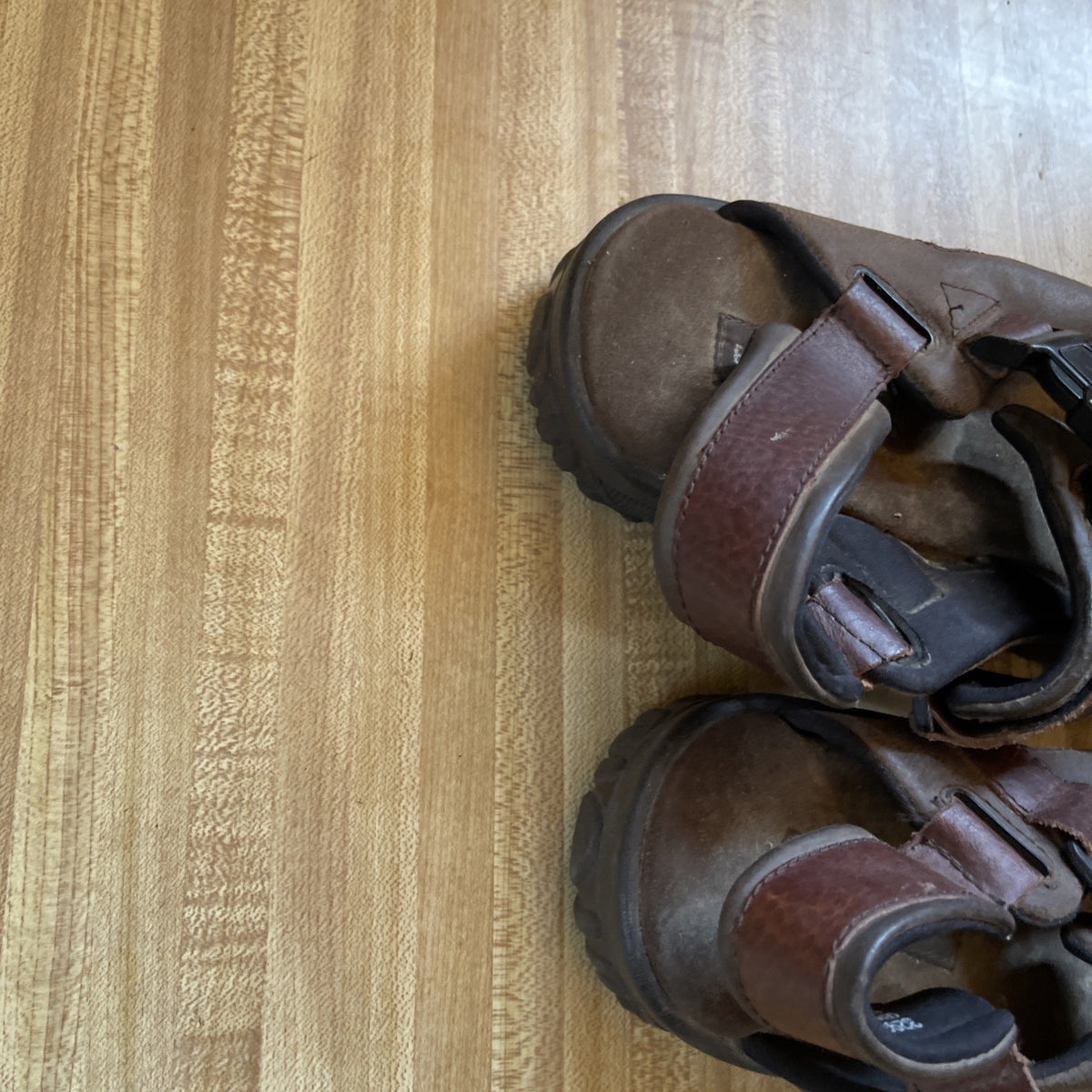 Earth Shoes Sandals 13