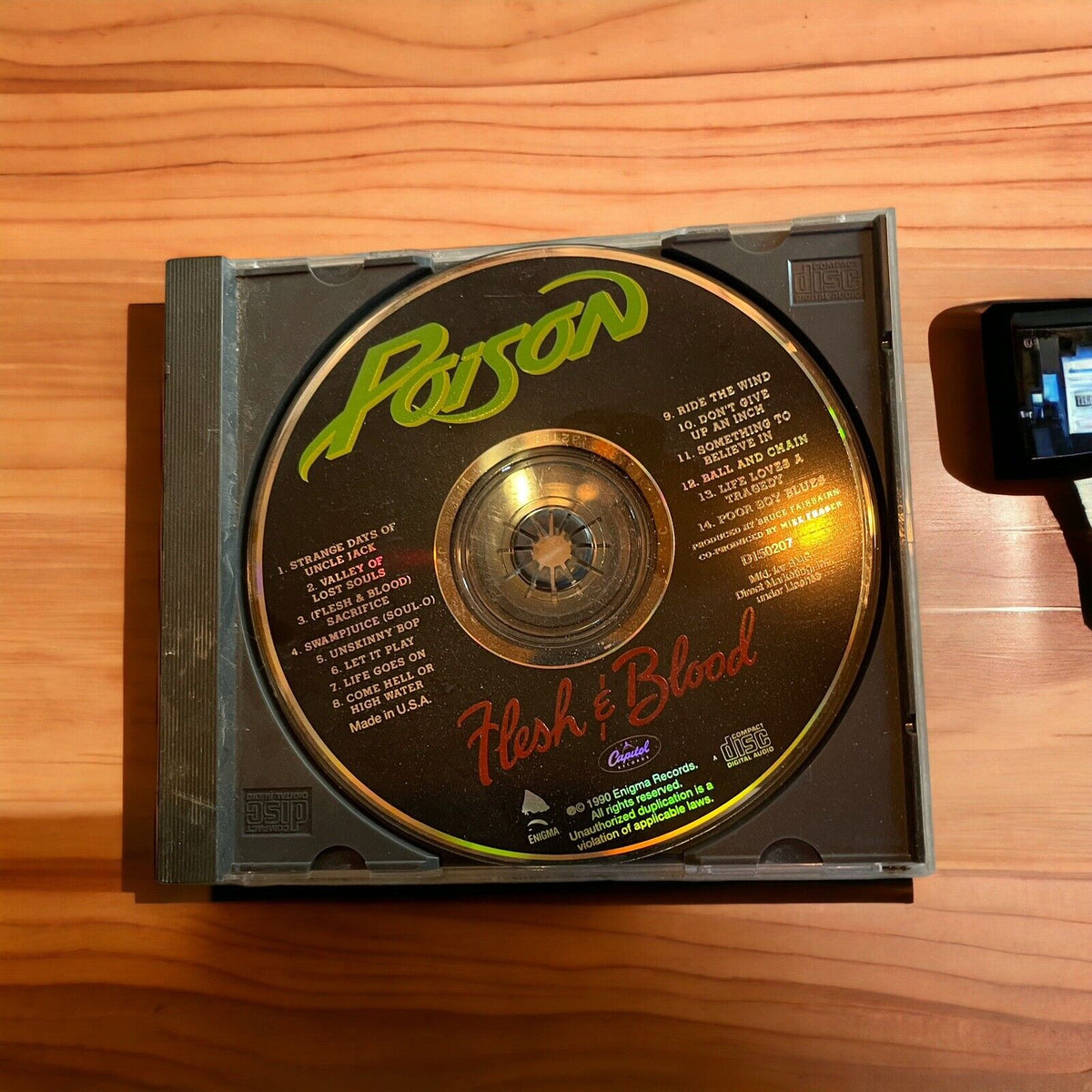 POISON Flesh & Blood CD -1990 Capitol