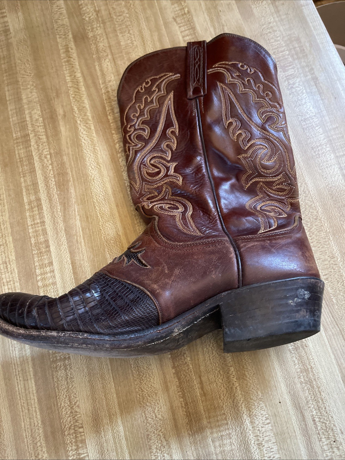 lucchese 1883 mens boots 10D