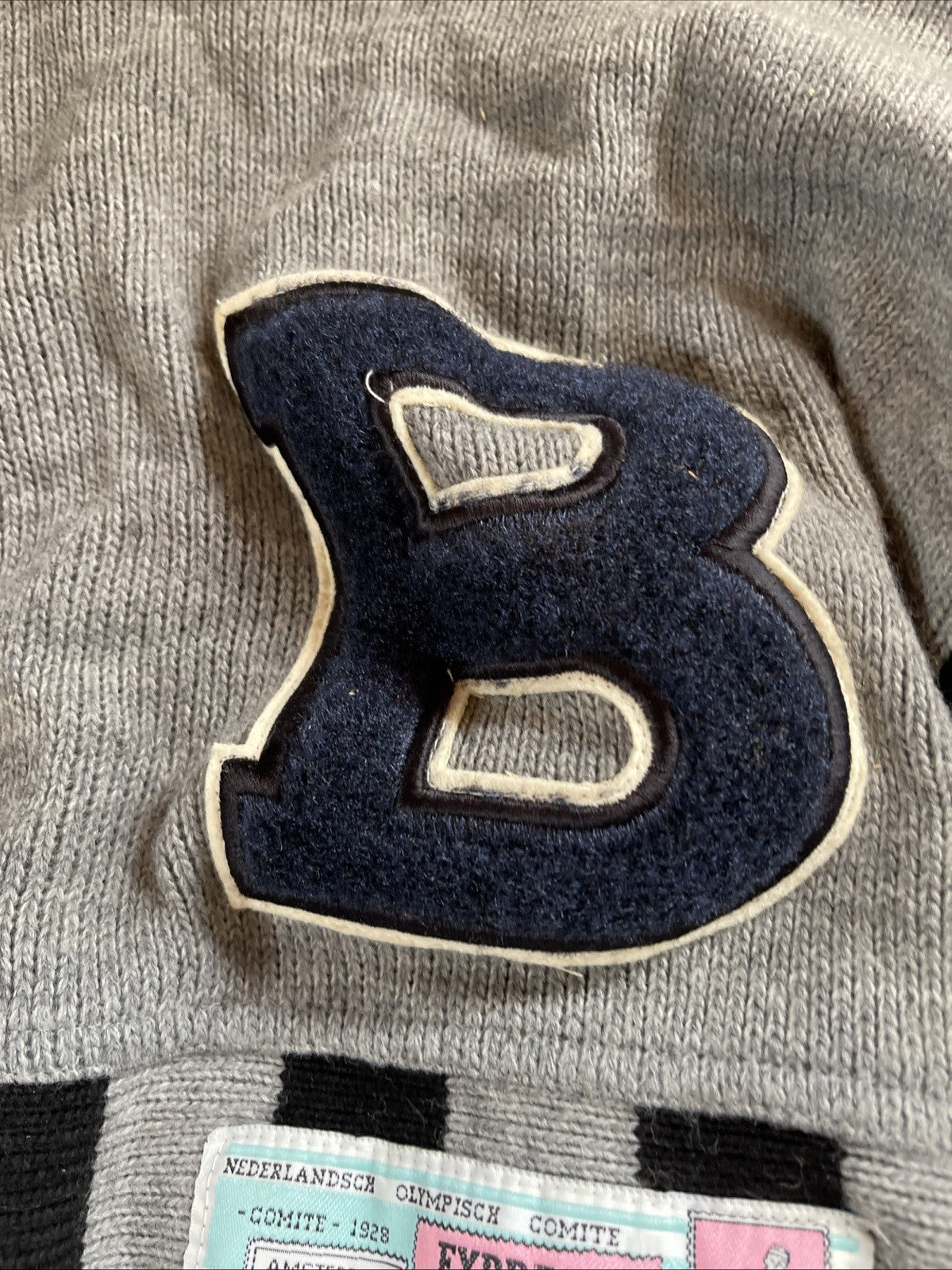 Vintage Sweater Large 