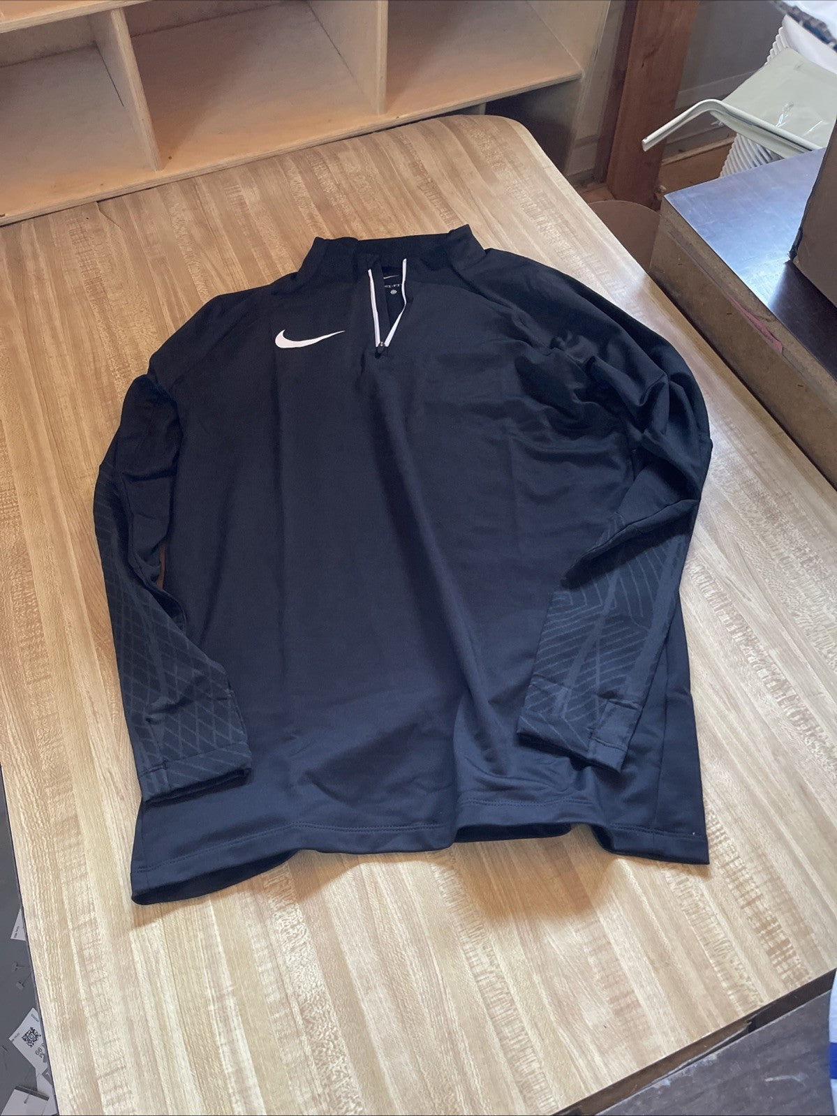 Nike Strike Dri Fit Quarter Zip Medium NWOT 