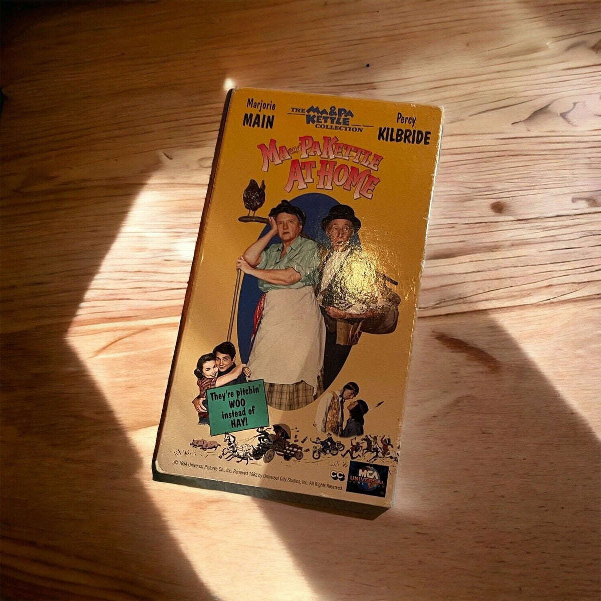 Ma and Pa Kettle at Home (VHS, 1995)