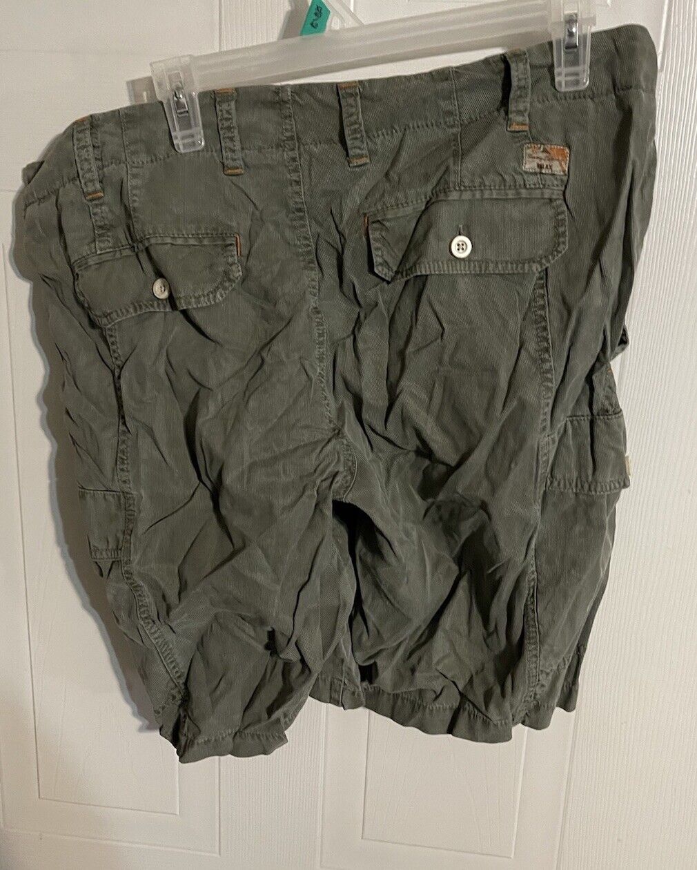 Tommy Bahama Cargo Shorts 33