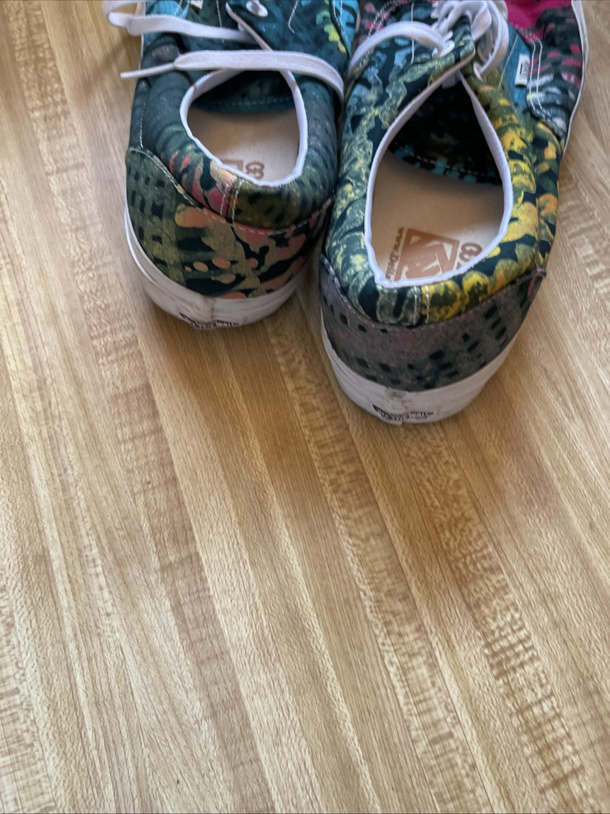 Vans Della Shoes 11
