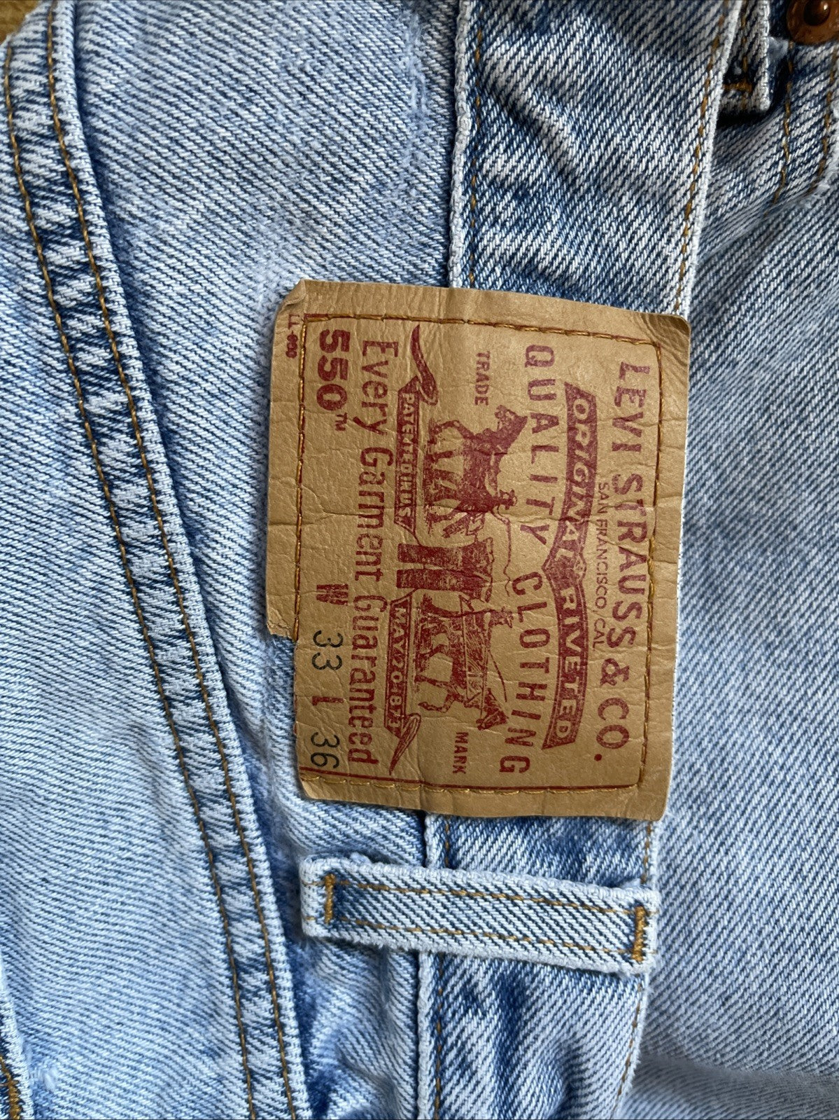 Vintage Levi’s 550 Jeans 33/36