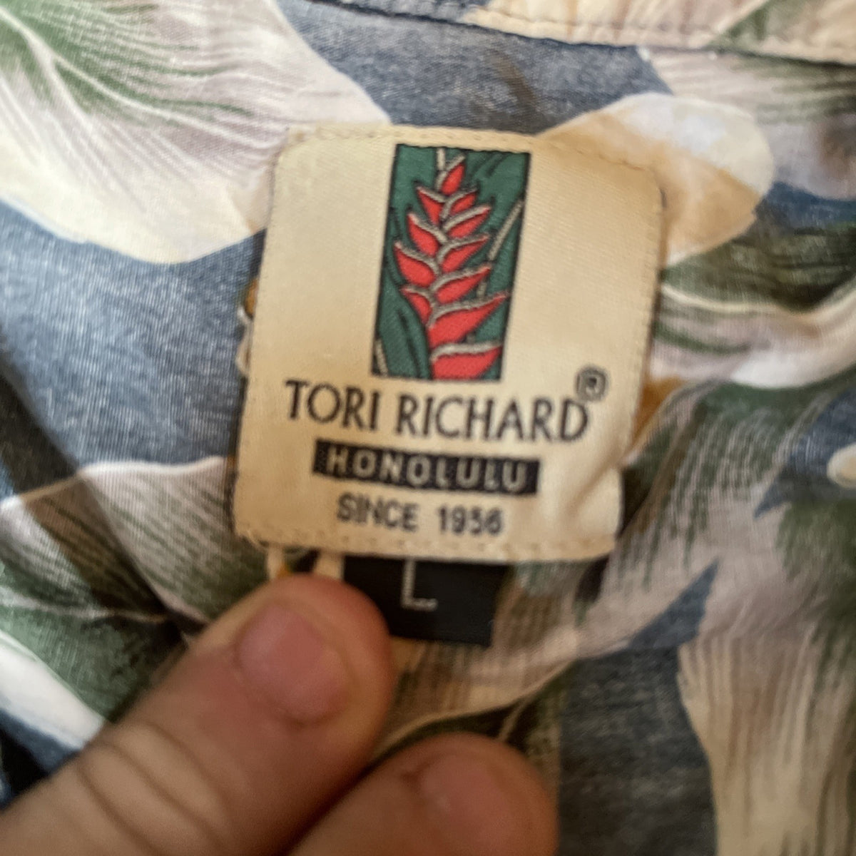 tori richard hawaiian shirt large