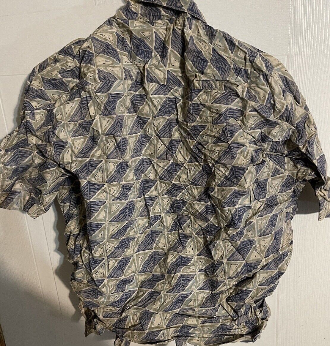 burma bibas shirt Large 