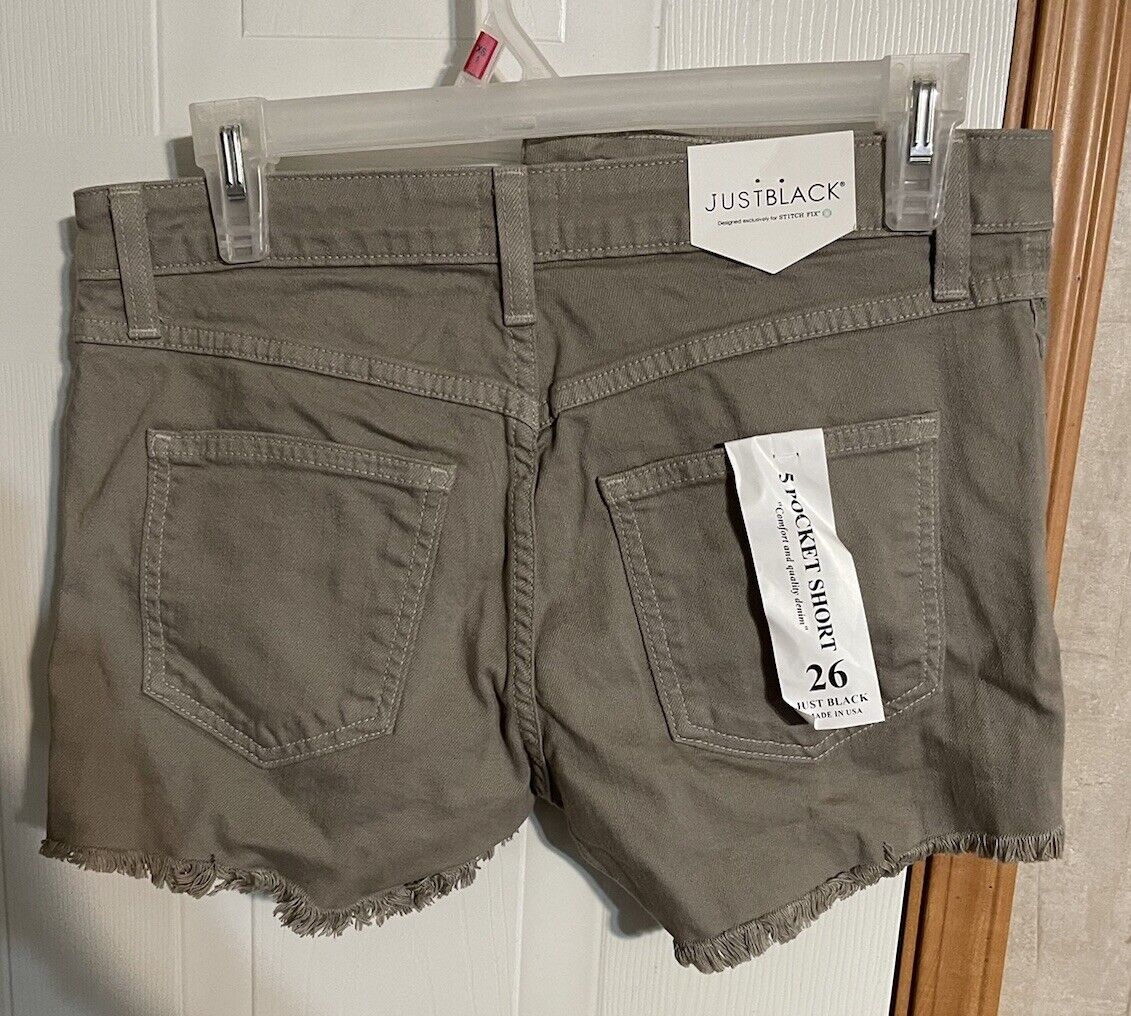 Just Black 5 Pocket Shorts 26 NWT 