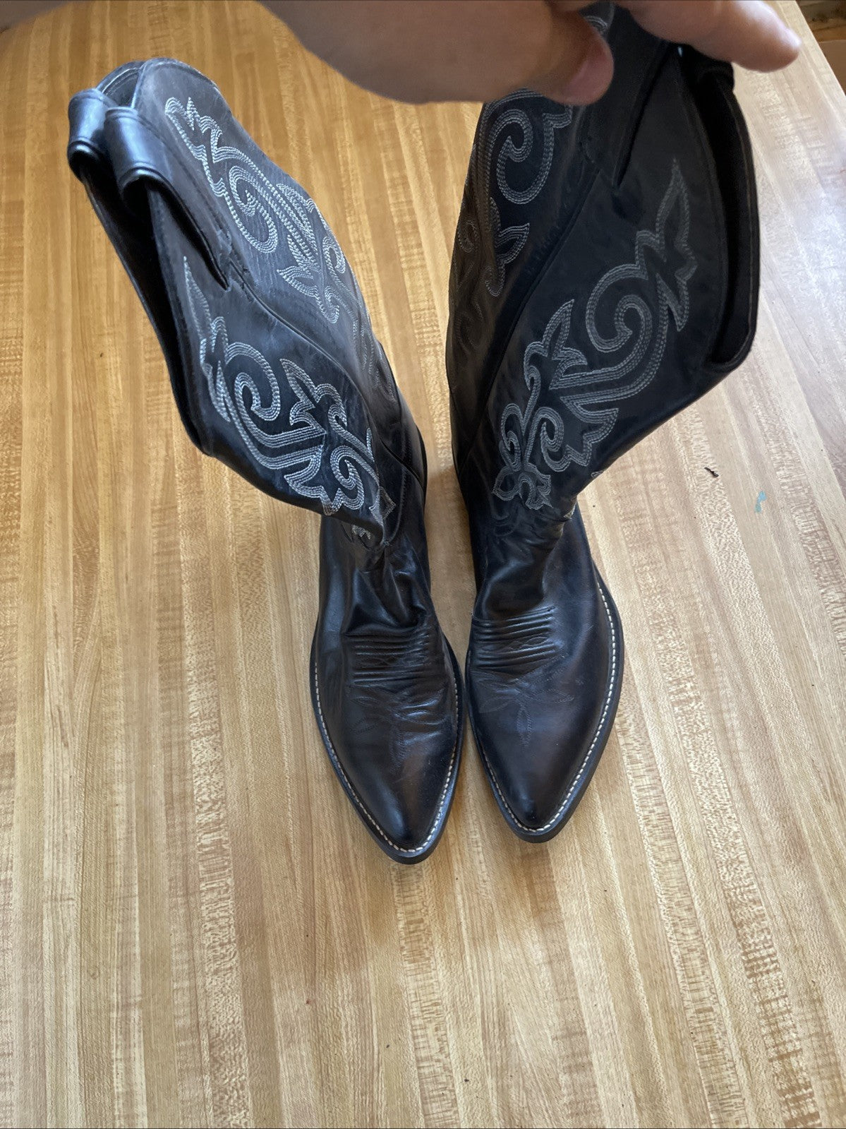 Justin Cowboy Boots 9 D