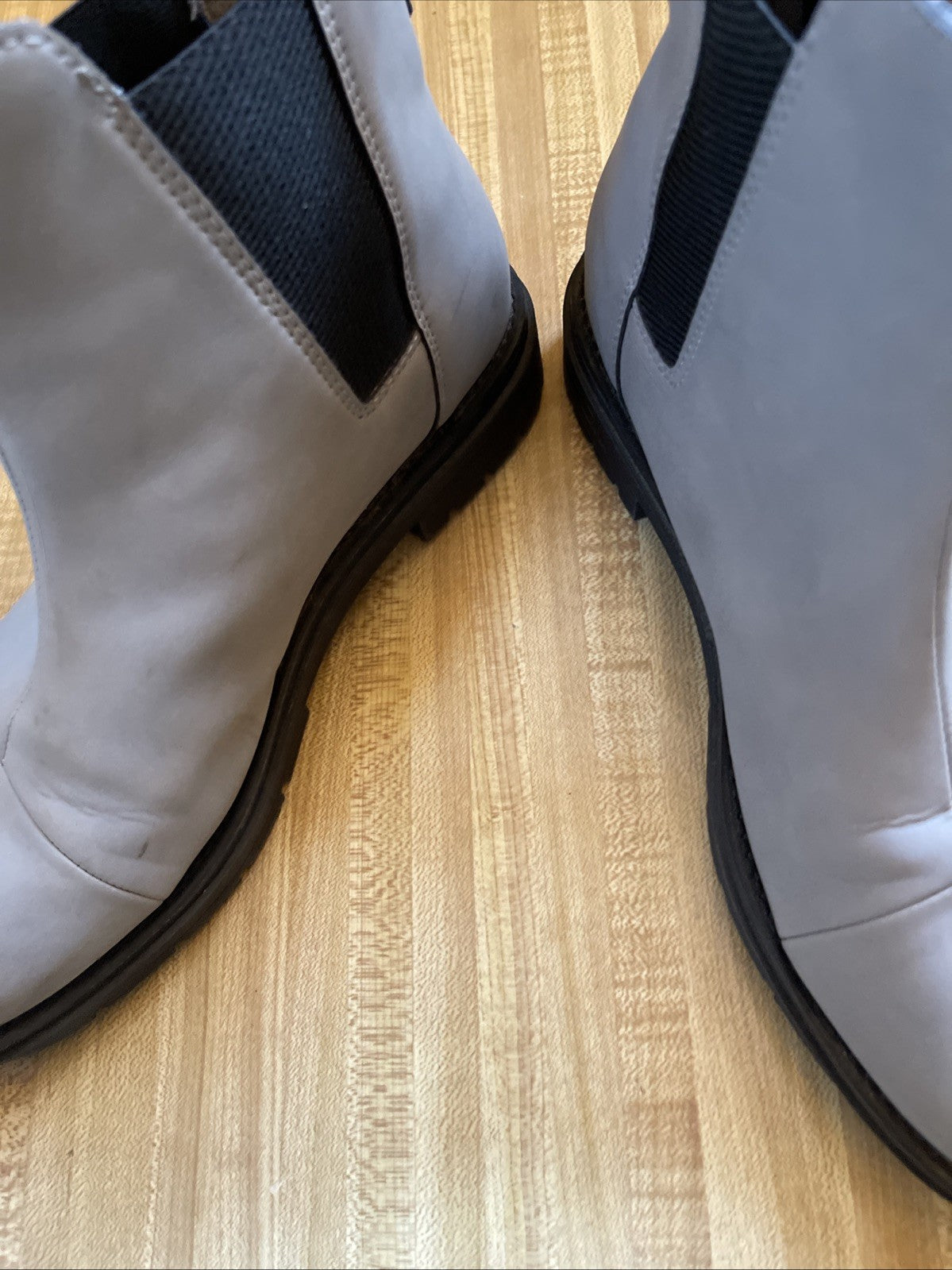 Toms Boots Men’s 11