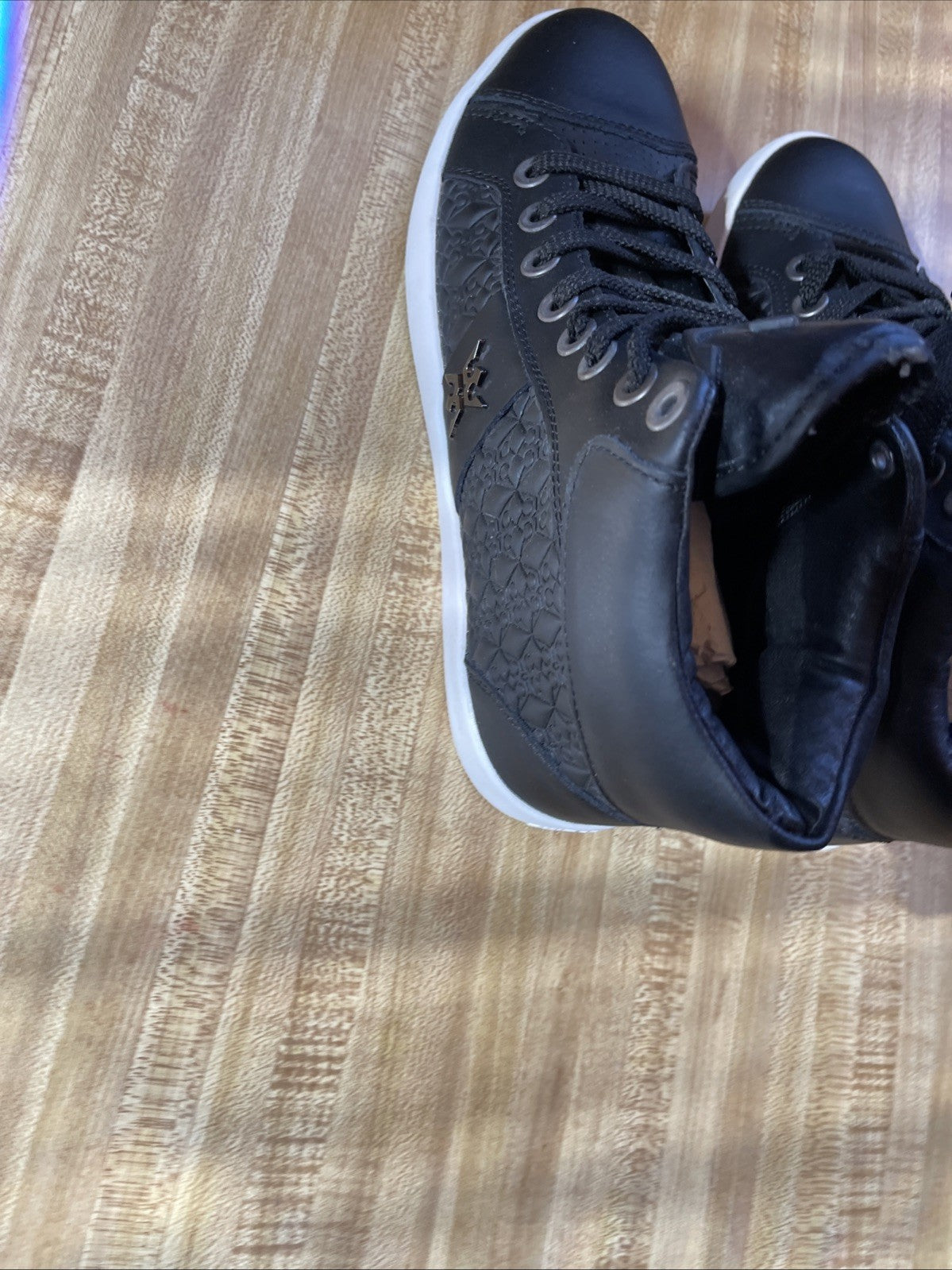 Miggy Sneakers Size 7