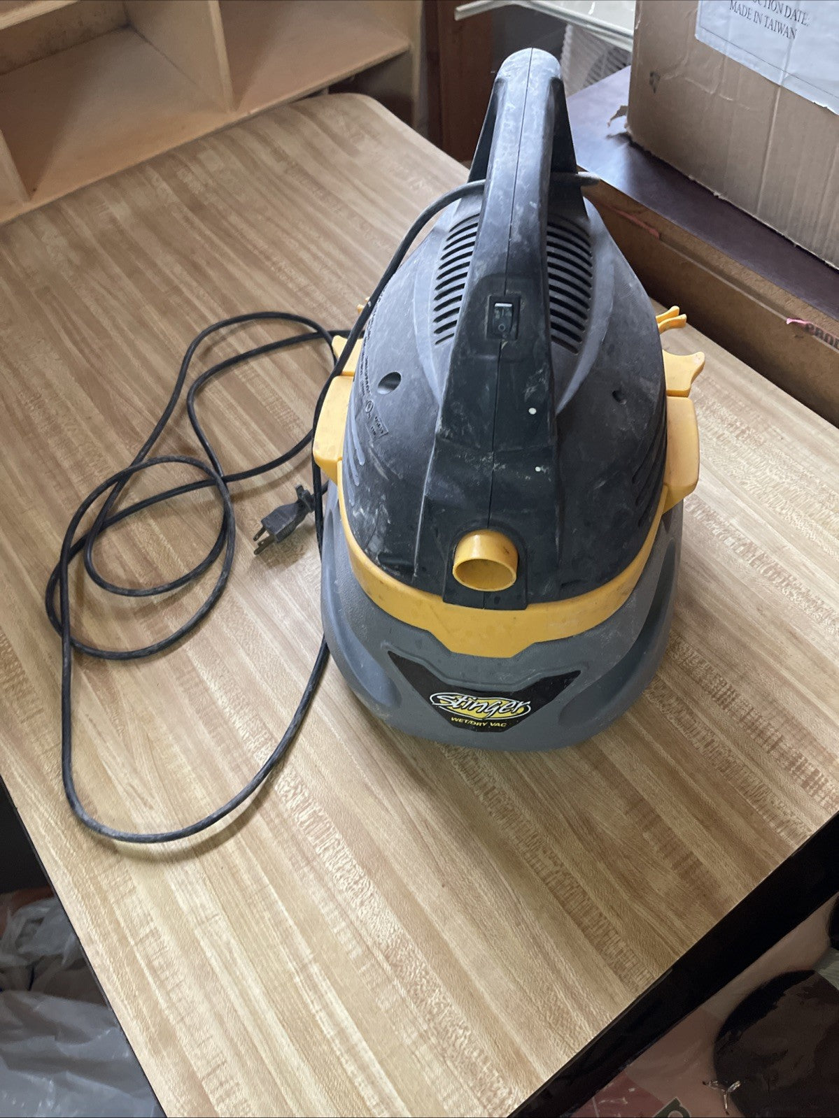 stinger wet dry vac