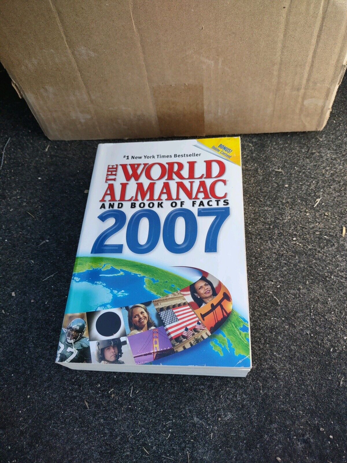The World Almanac and Book of Facts, 2007 [World Almanac and Book of Facts]