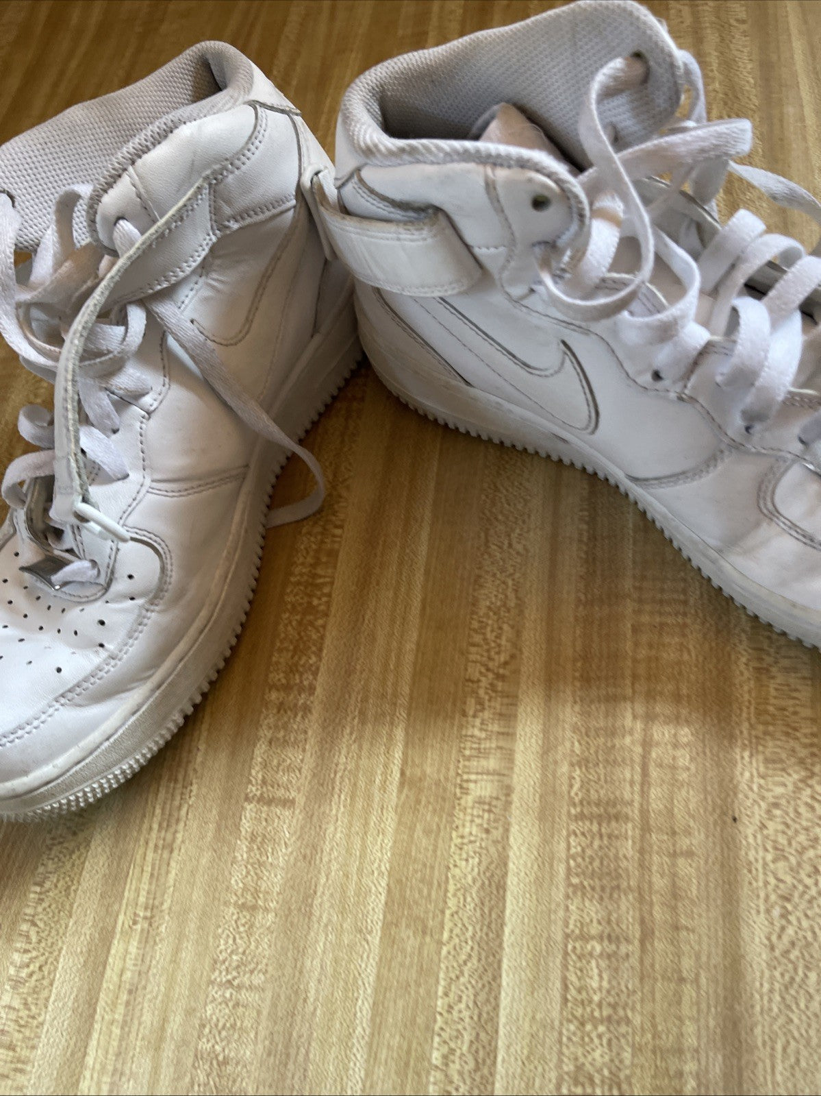 Nike Air Force 1 Size 9