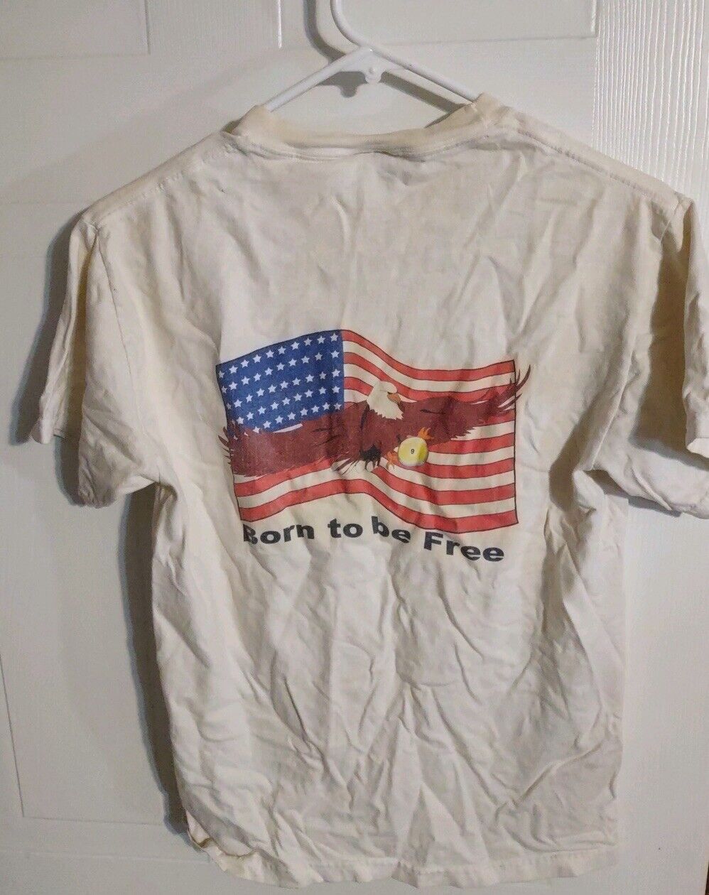 Born To Be Free Pocket T Shirt Small Has Stains