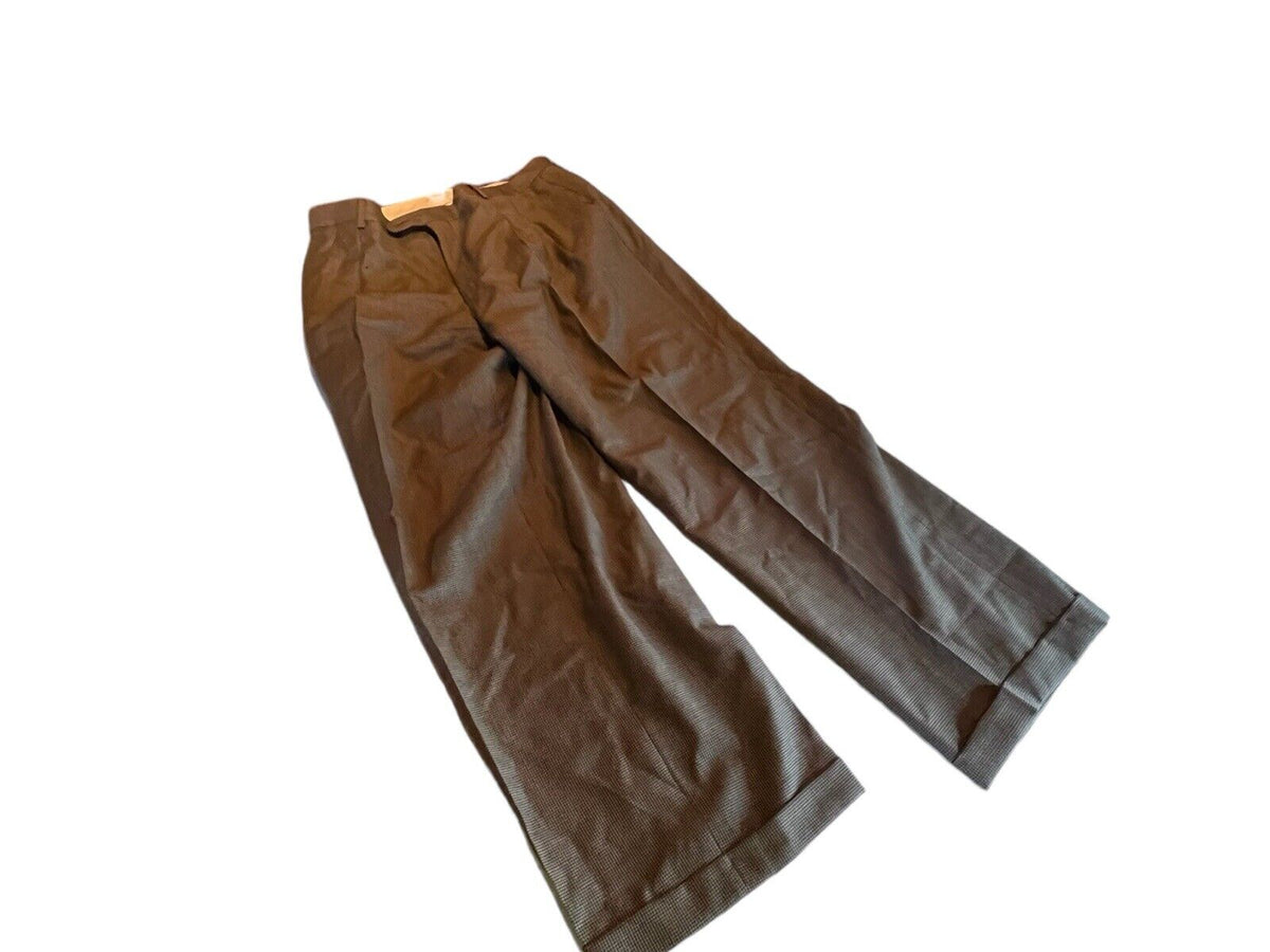 Hickey Freeman Suit 42 Short 