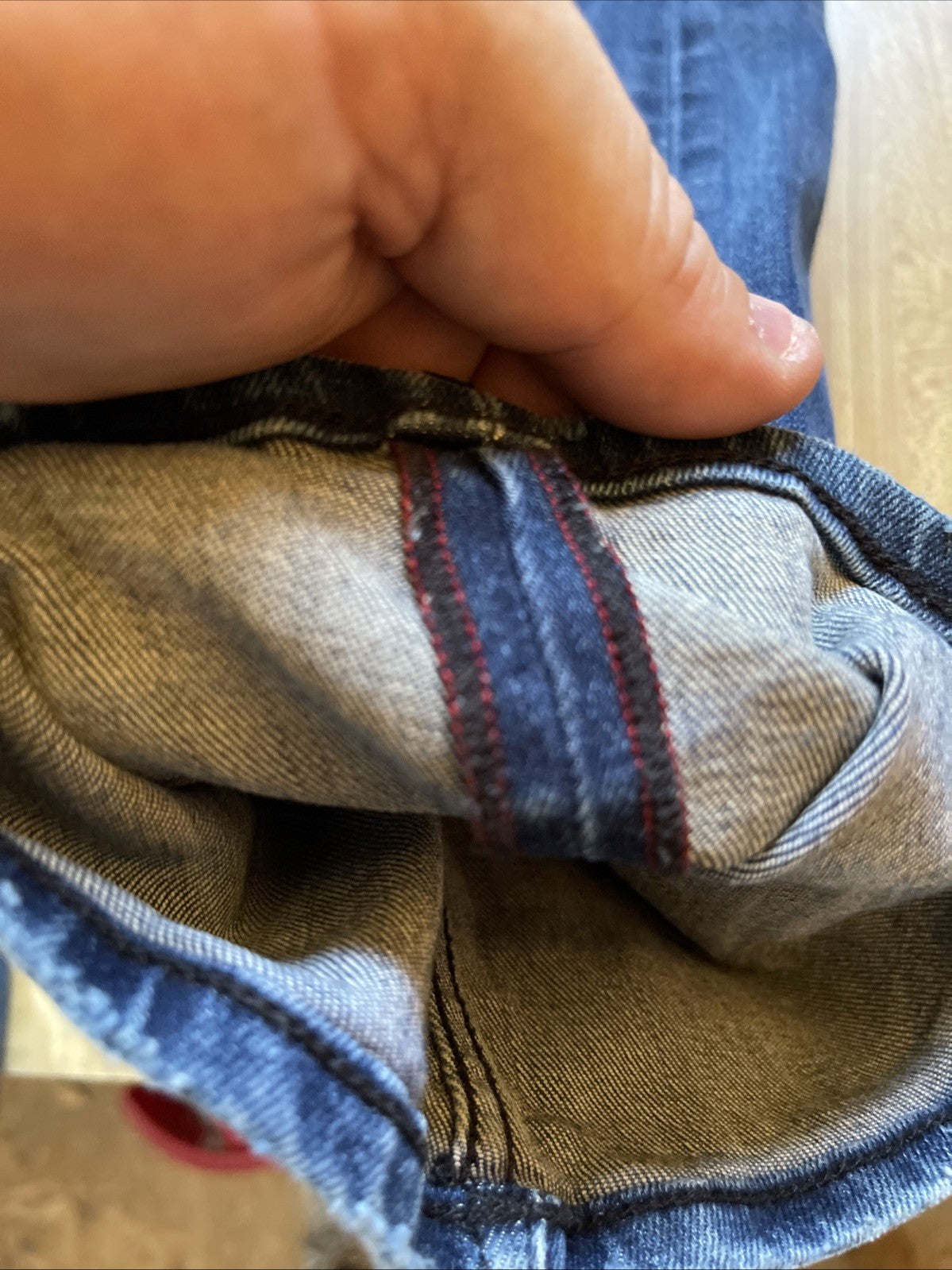 Robert Graham Tailored Kipling Jeans 35/34 