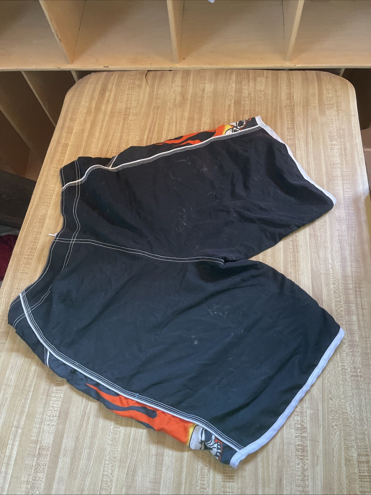 Utobia Board Shorts Large 