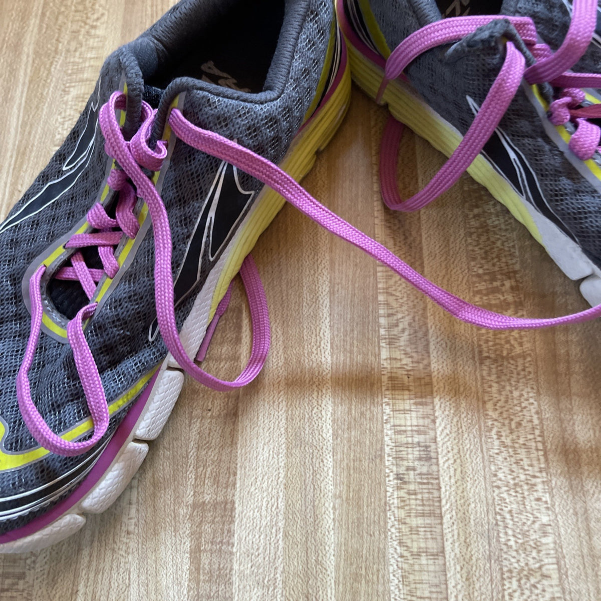 Altra Torin 2 Size 6 Wide