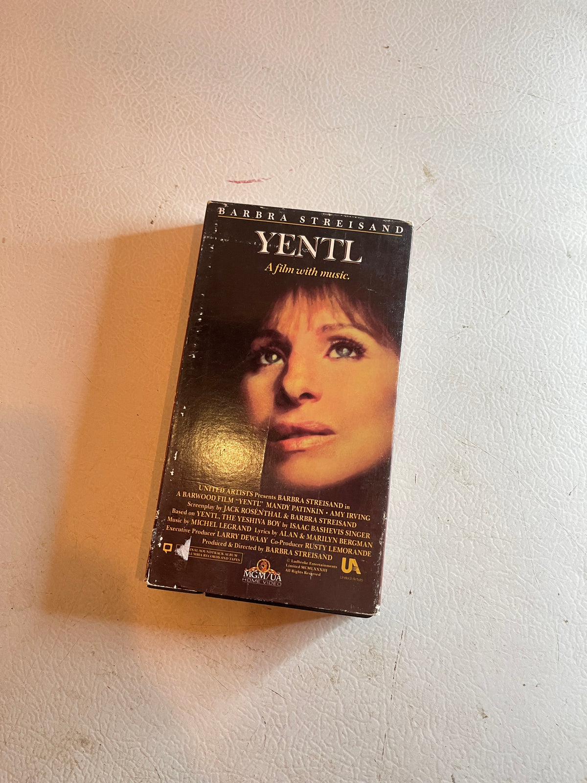 Yentl vhs