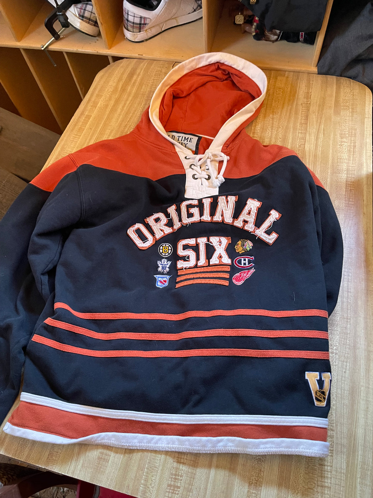 Old time hockey original six hoodie Large