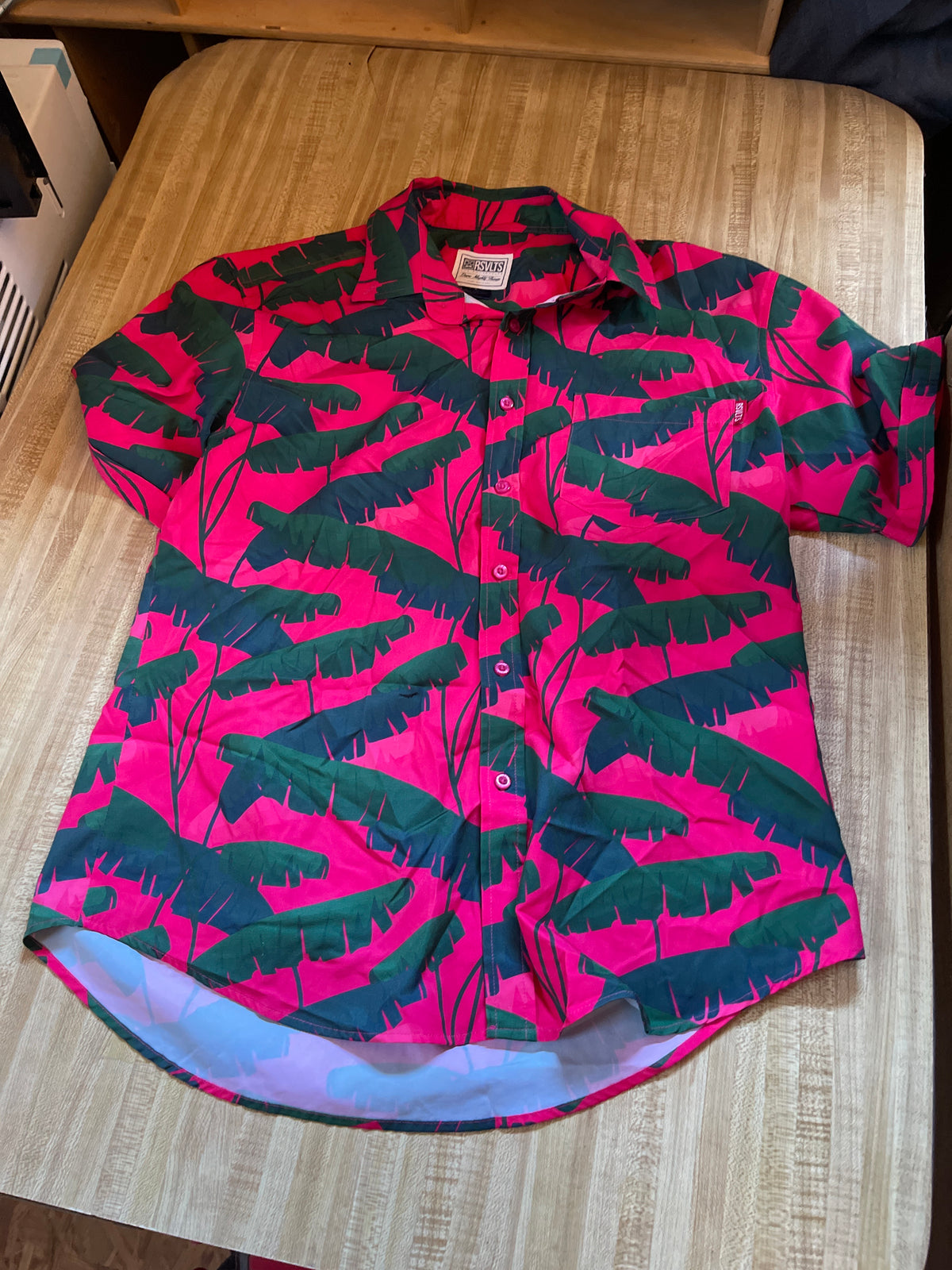 RSVLTS button up medium