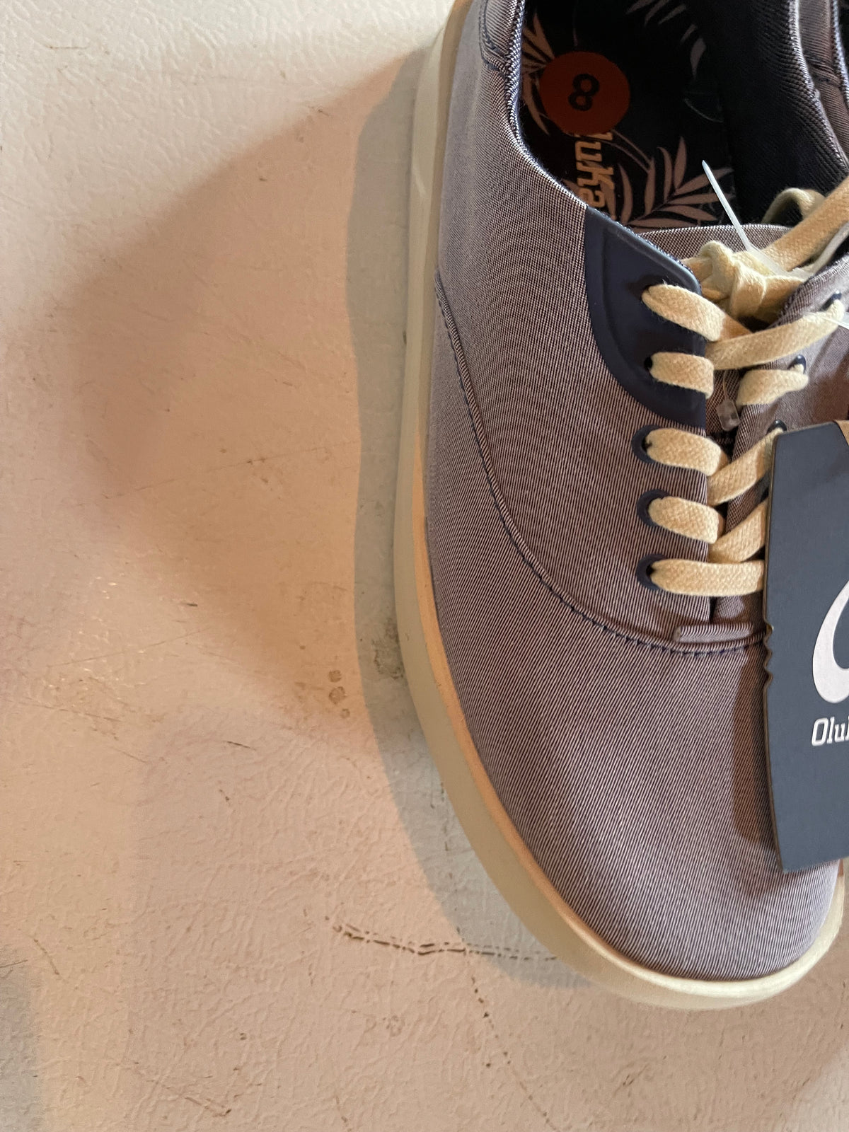 Olukai sneakers size 8 nwob
