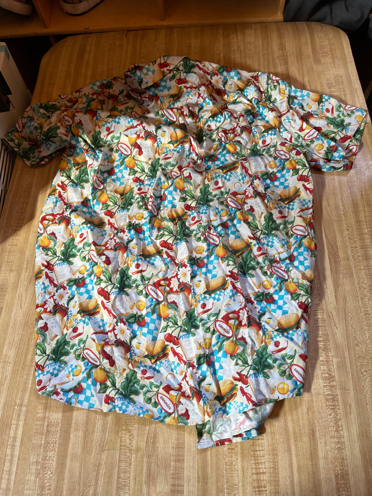 Carmico button up xl
