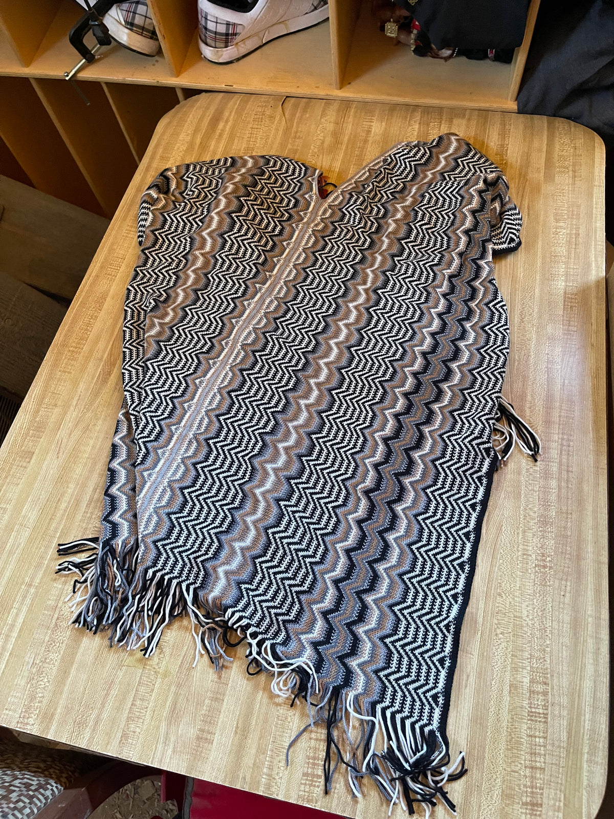 Missoni shawl NWT
