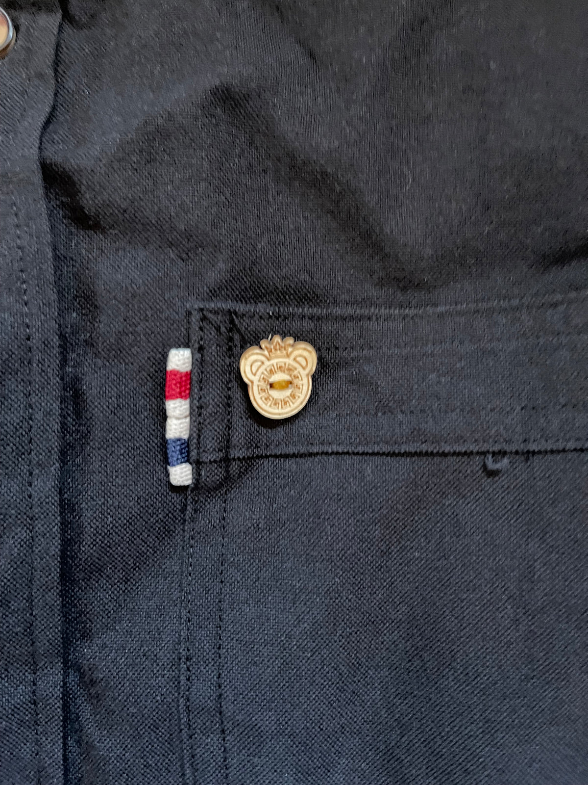 On street button down medium