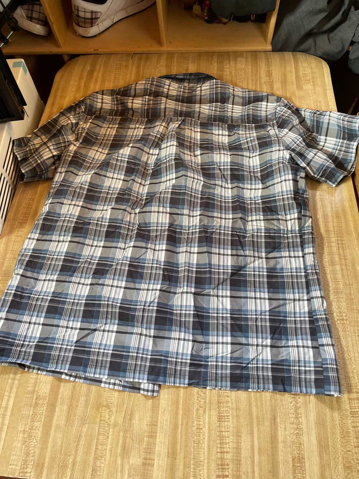 Kuhl button up xl