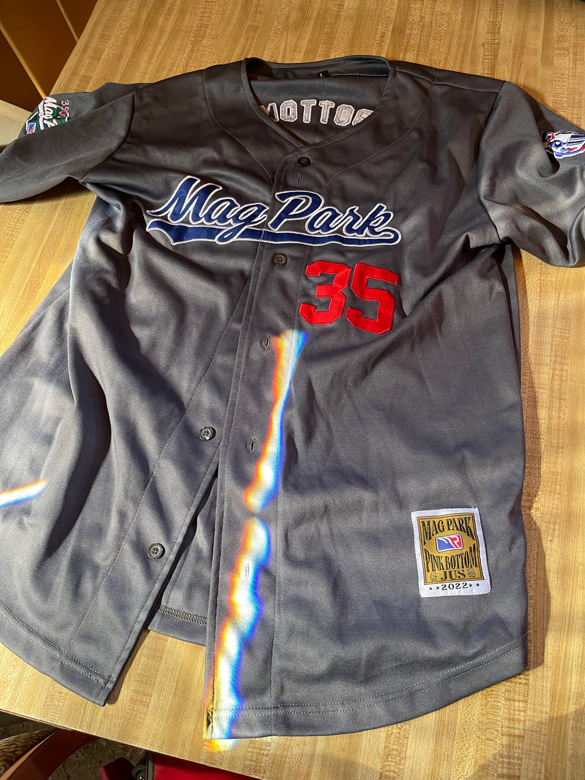 Mag park pink bottom jus jersey large