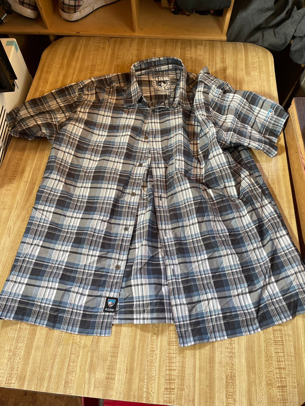 Kuhl button up xl