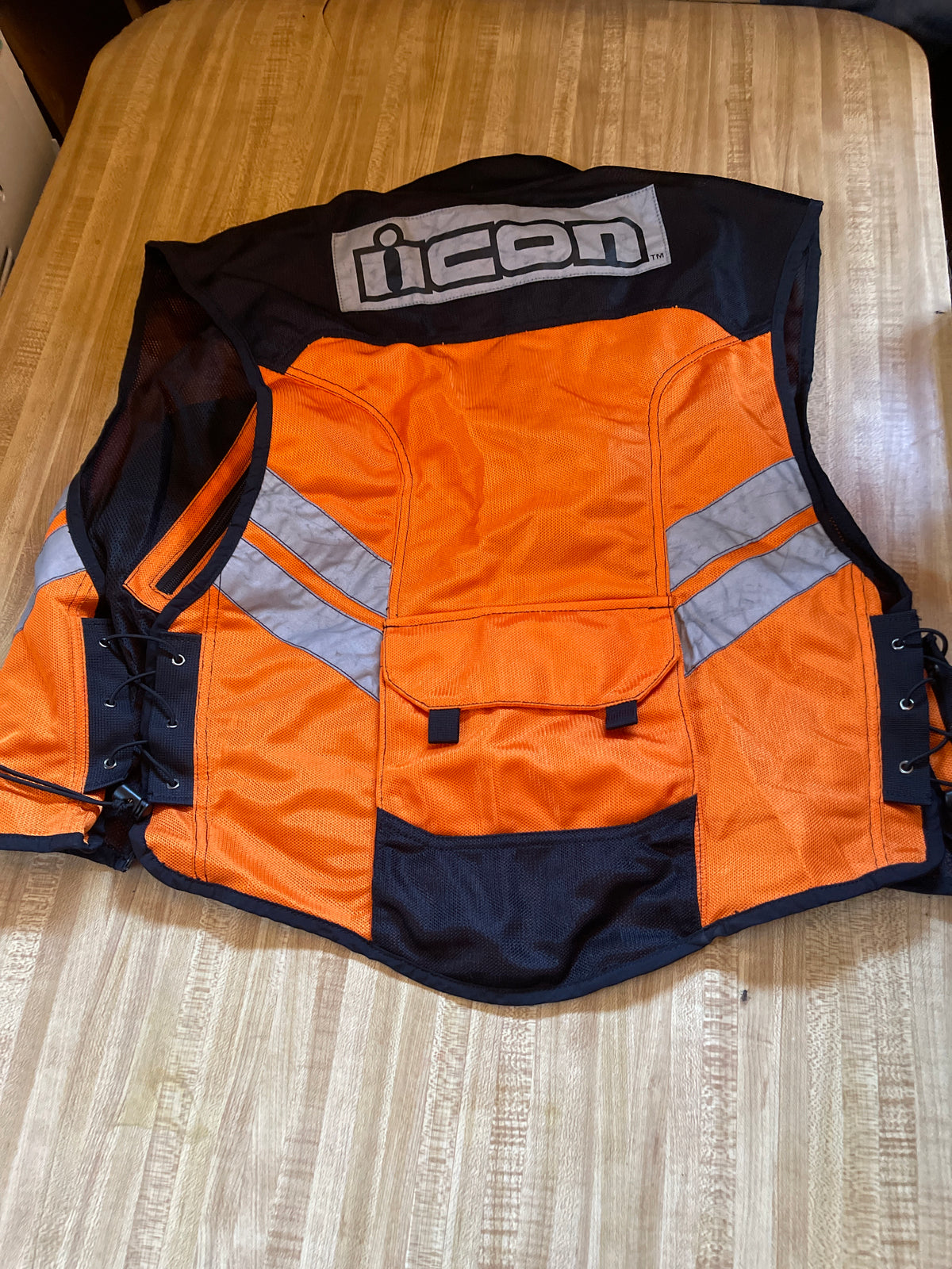 Icon vest