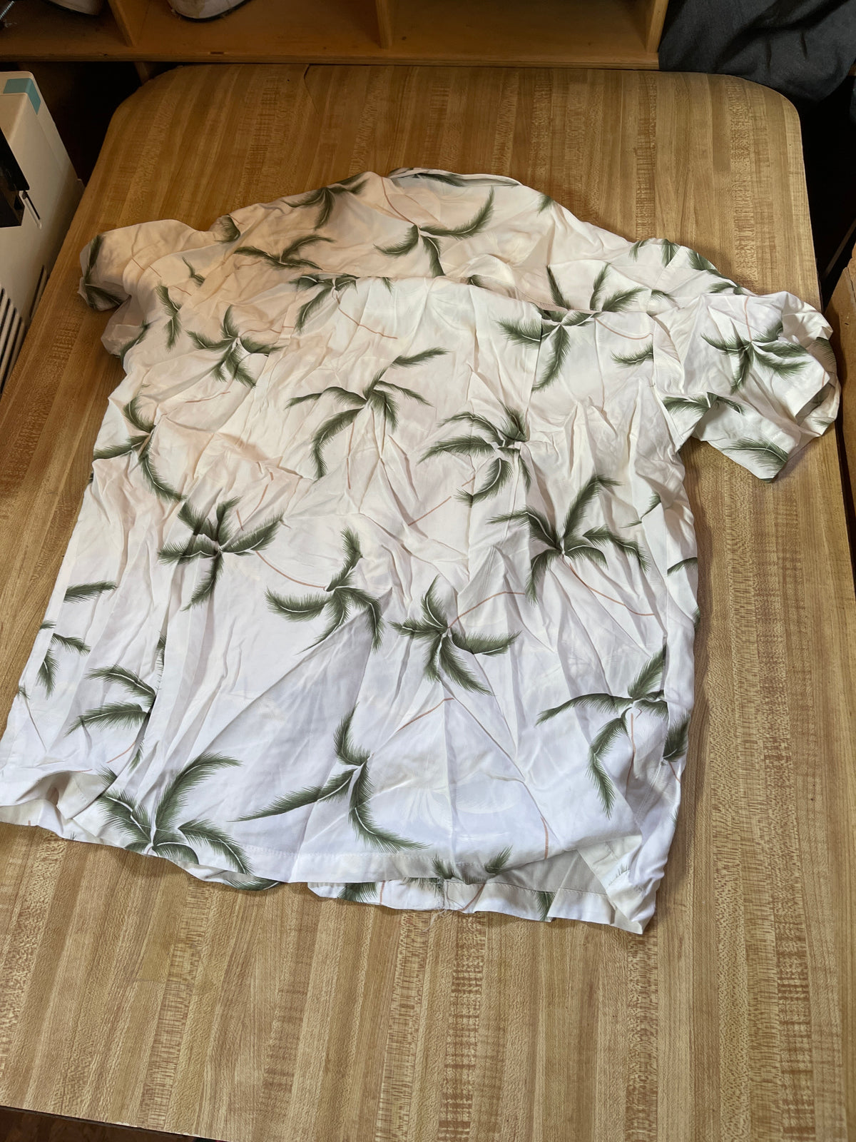 Vintage paradise found button up medium
