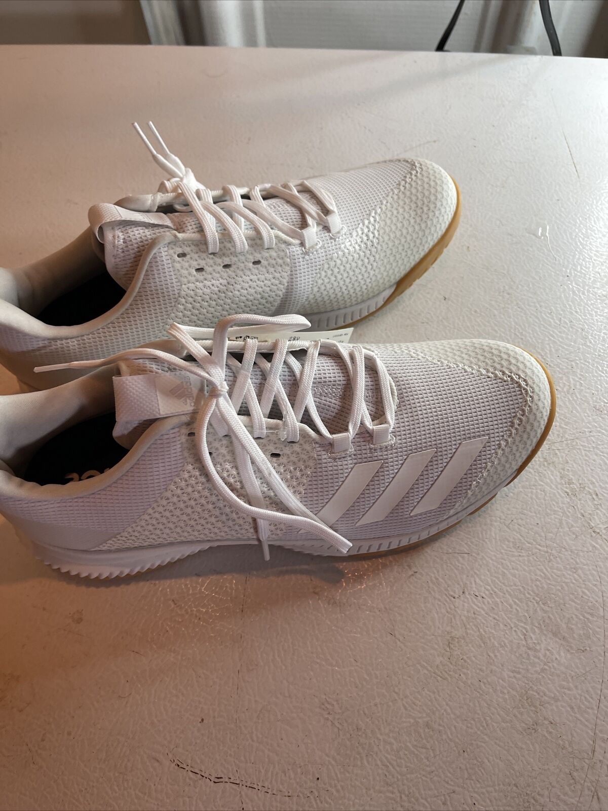 Adidas Crazyflight Bounce 3 size 10 white sports shoes with gum sole and mesh upper