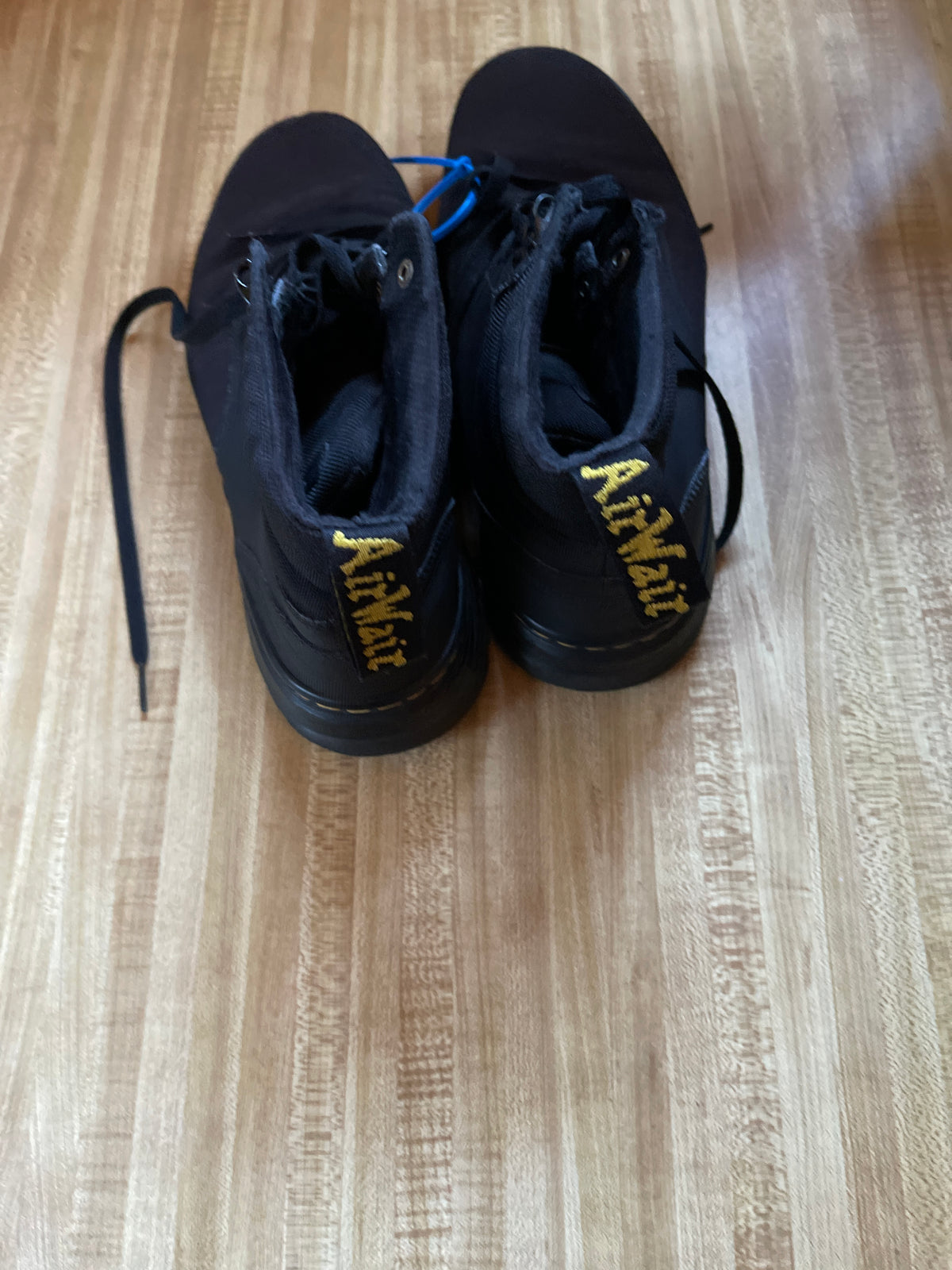 Dr martens boots 10