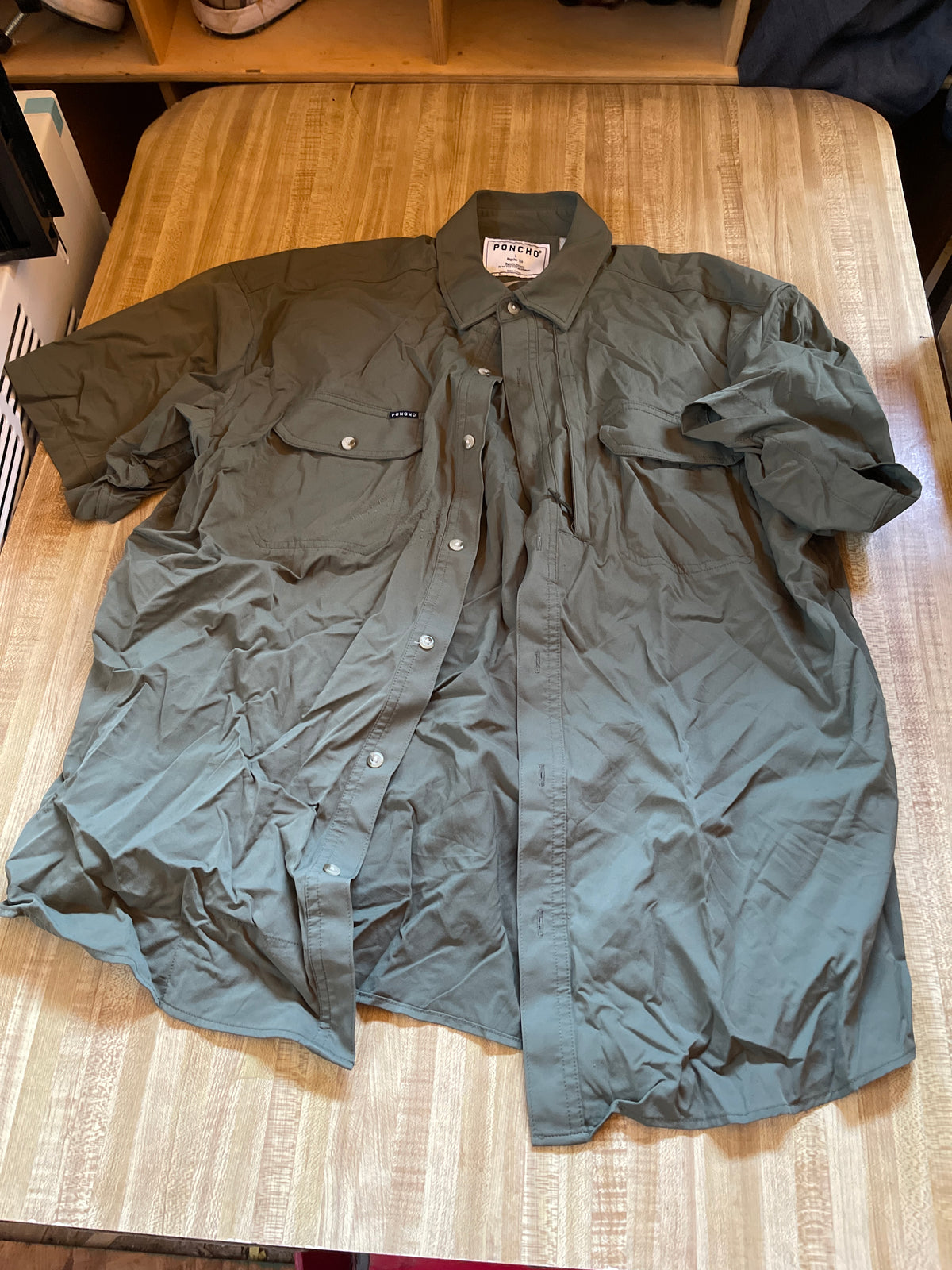 Poncho button up Large