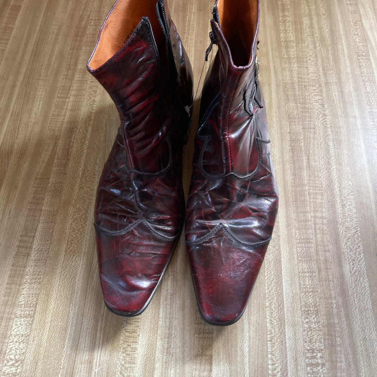Taj Boots 11